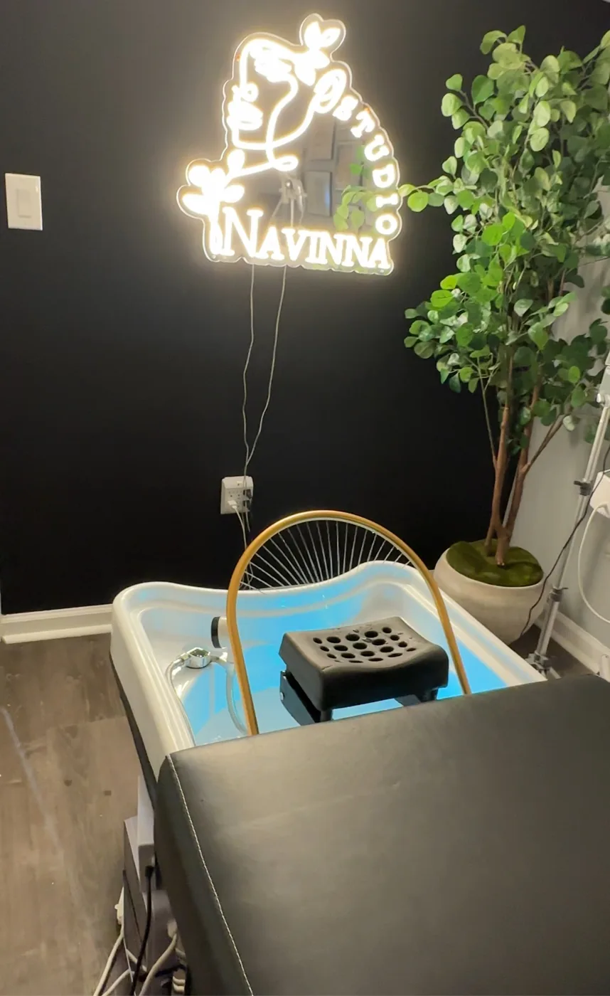 Customer photo, verified head spa buyer, United States