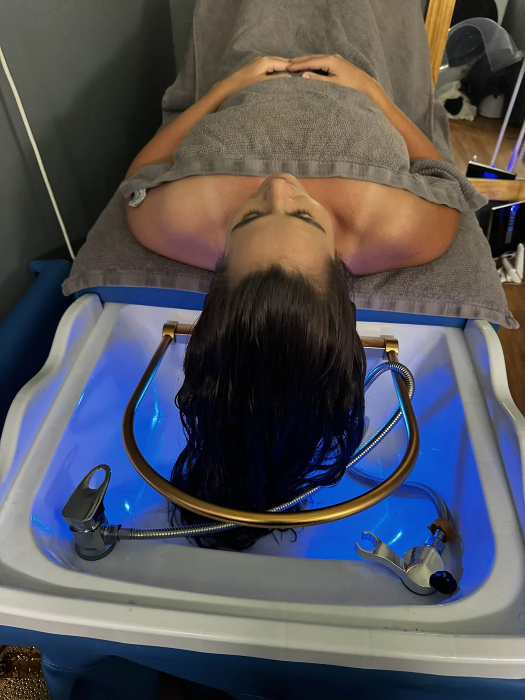 Customer photo, verified head spa buyer, Australia