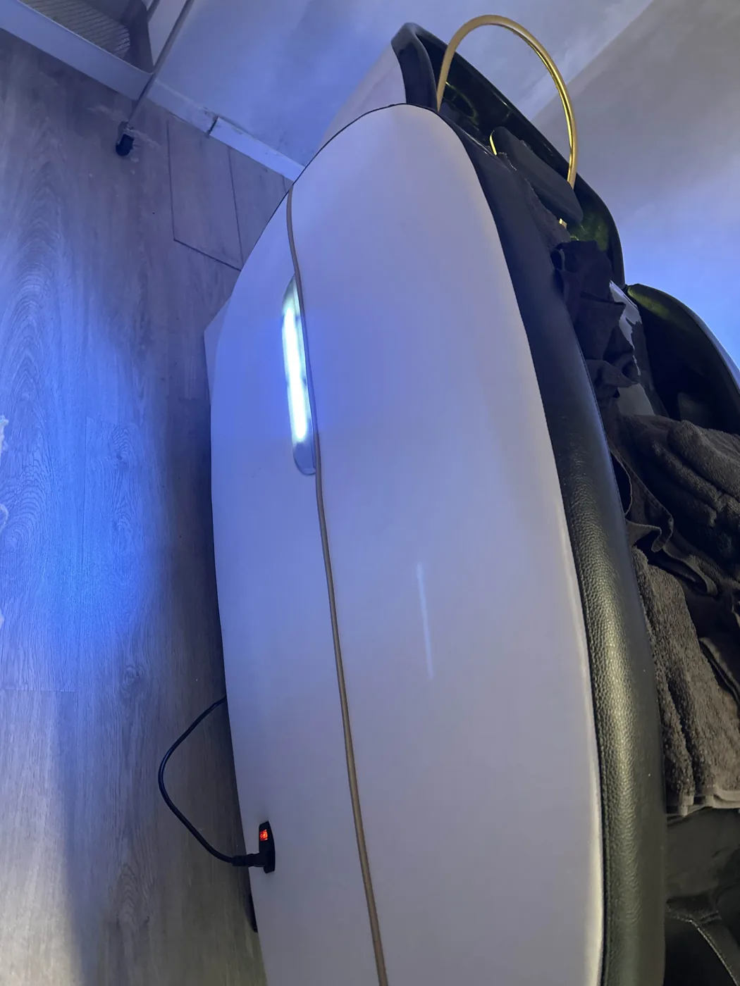 Customer photo, verified head spa buyer, Belgium