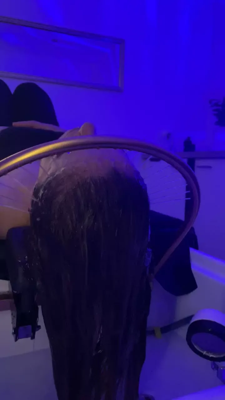 Customer photo, verified head spa buyer, France