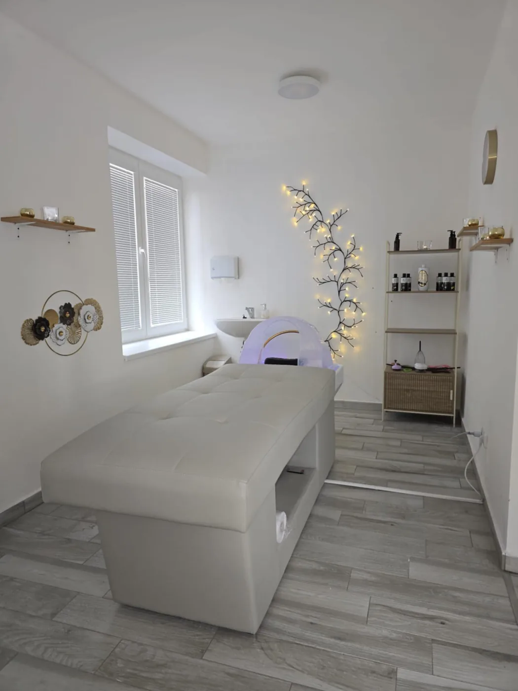 Customer photo, verified head spa buyer, Czech Republic
