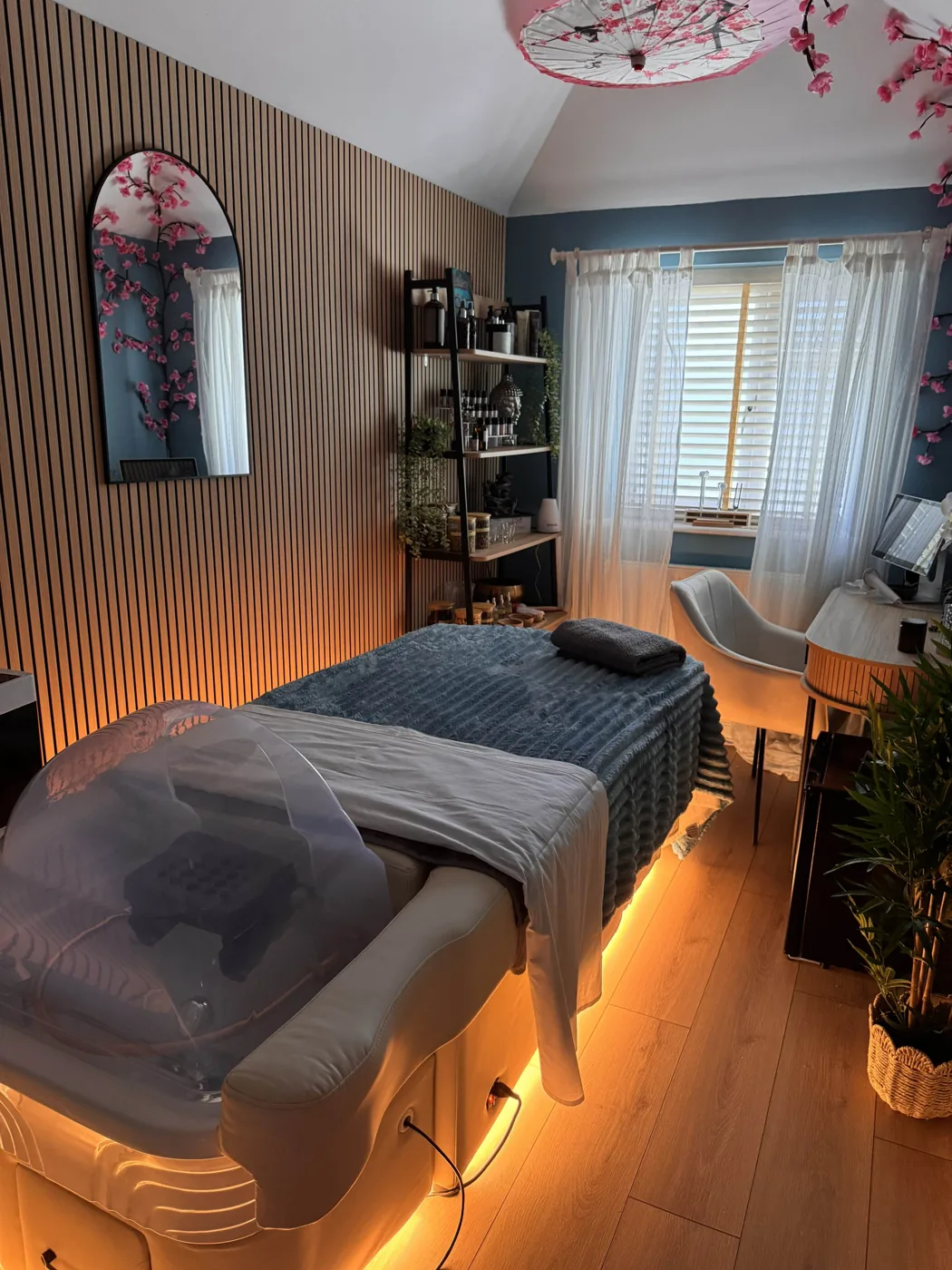 Customer photo, verified head spa buyer, United Kingdom
