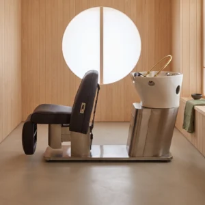 Head Spa Chair - Kohaku in a beauty salon